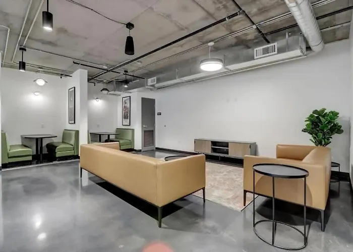 Boulevard 1br Sky-loft Pool Gym Parking Apartment
