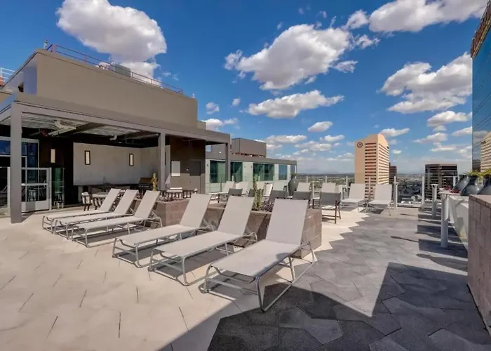 Boulevard 1br Sky-loft Pool Gym Parking